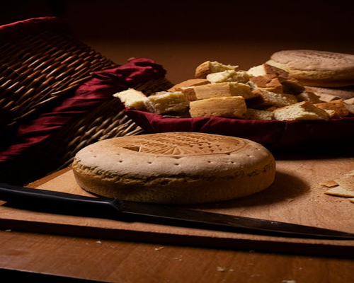 Freshly baked whole grain bread and traditional Romanian polenta